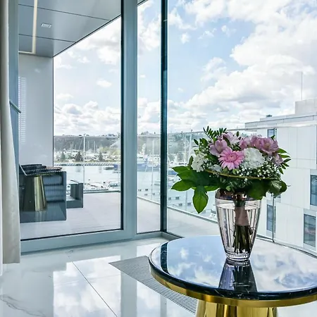 Faltom 20 Yacht Park Premium Parking Гдыня
